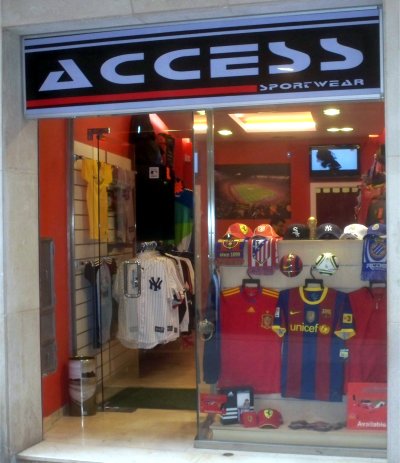 Ropa deportiva en Reus Access Sportwear | Tu tienda de ropa de en Reus | Accesorios para deporte en Reus