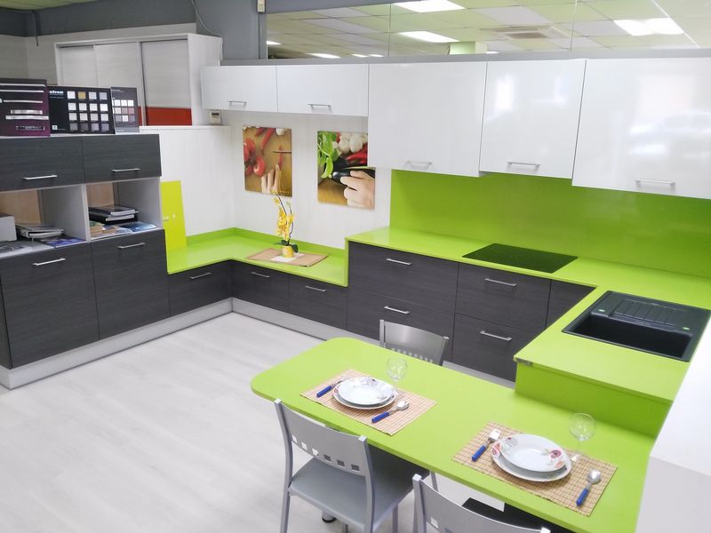 Exposición | Muebles de cocina y complementos en Reus | diseño de ... Exposición | Muebles de cocina y complementos en Reus | diseño de ...