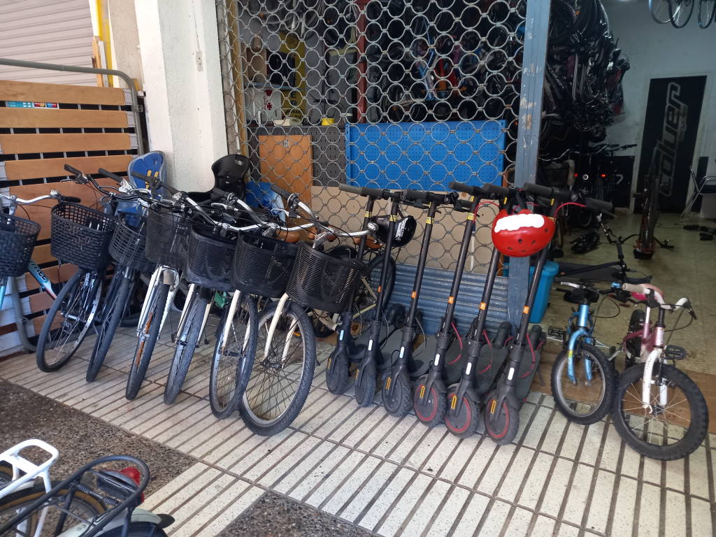Alquiler bicicletas y patines Alquiler bicicletas y patines