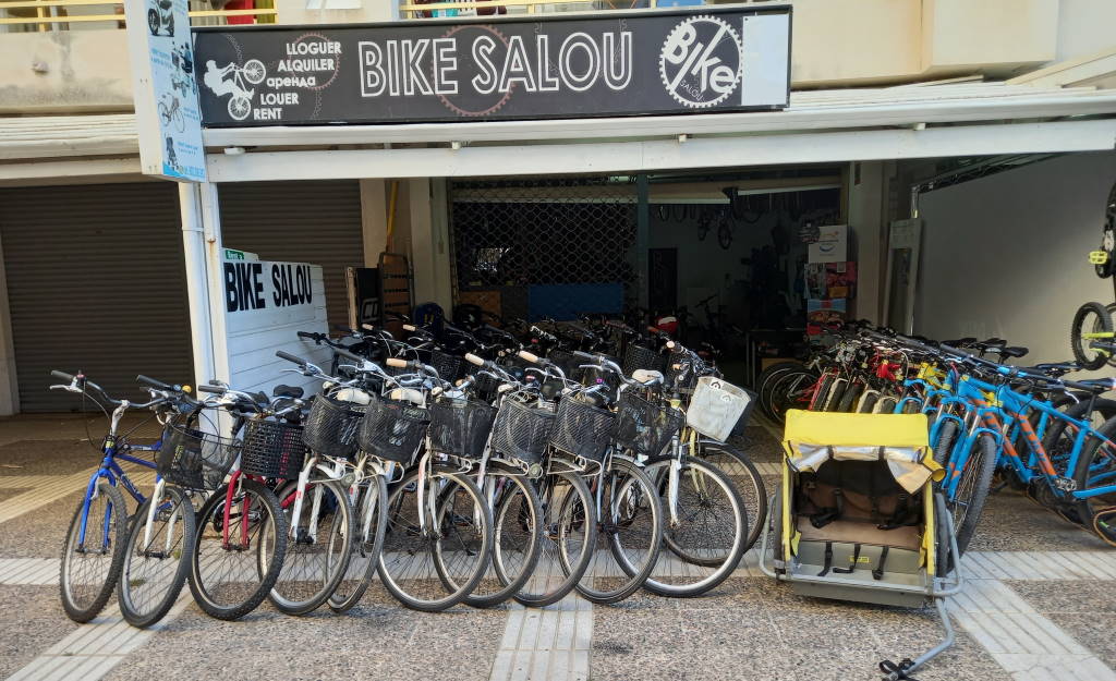 Remolque Consejo Trivial Bike Rent Salou | Alquiler de bicicletas en Salou | Bike Rental in Salou |  Taller de bicicletas en Salou | Excursiones con bicicleta en Salou |  Bicicletas de Segunda mano en Salou